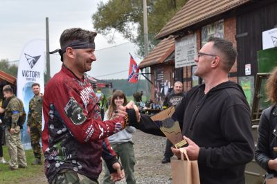 Wojna %%C5%%9Awiat%%C3%%B3w - Veterans (25)